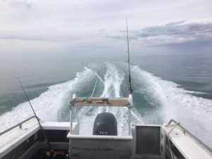 6.1m hire boat 